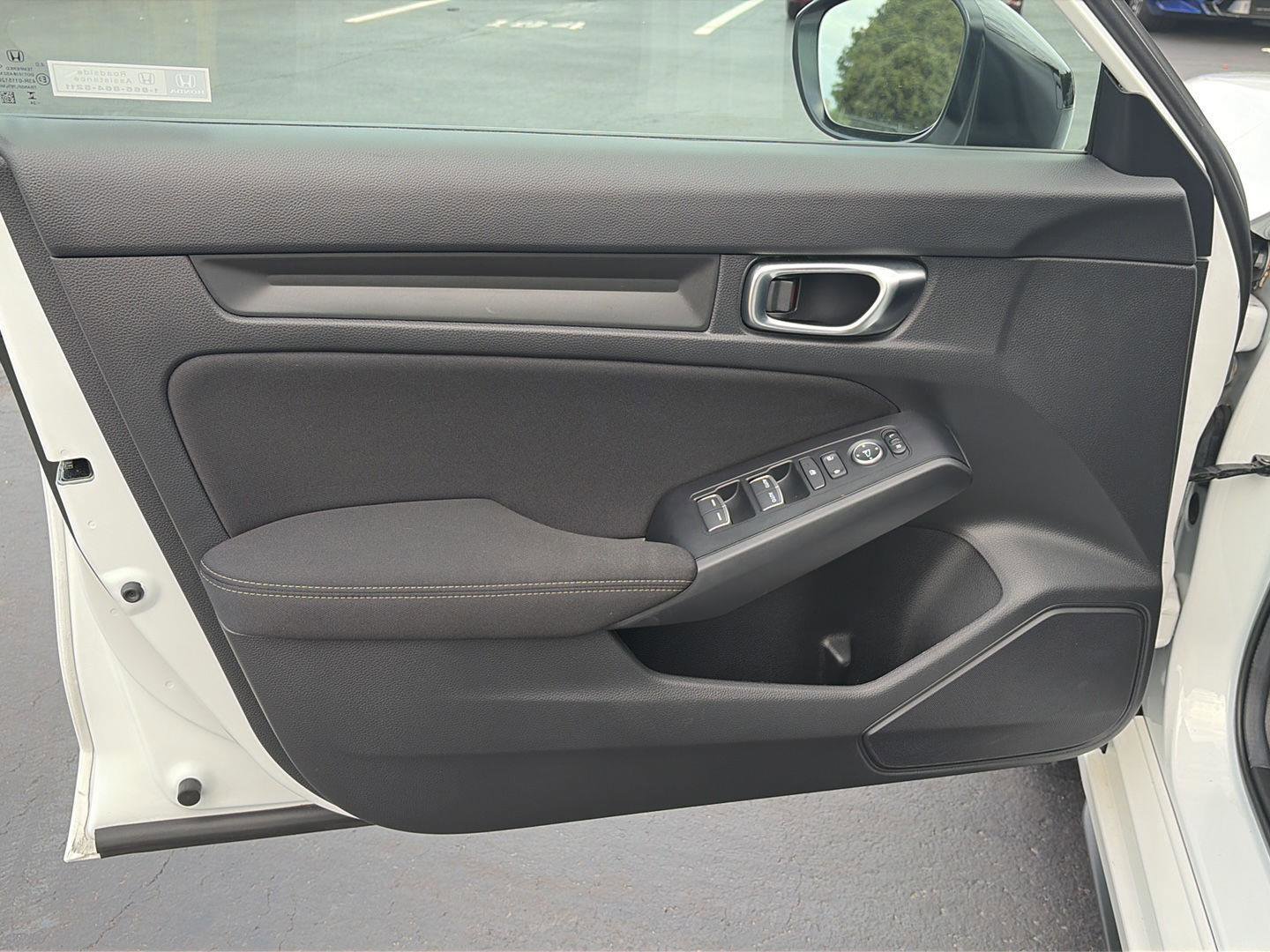 Used 2024 Honda Civic Sport image 8