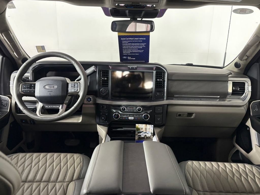 Certified 2025 Ford F450 Platinum w/ Platinum Plus Package AWD/4WD image 27