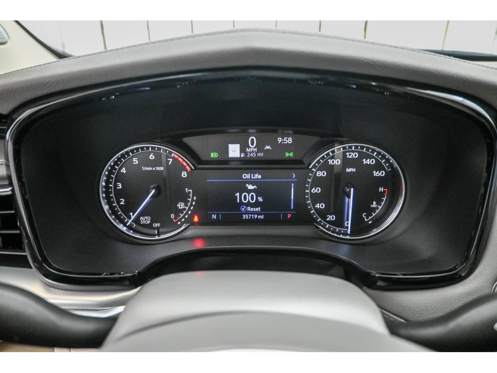 Certified 2022 Cadillac XT5 Premium Luxury FWD image 40