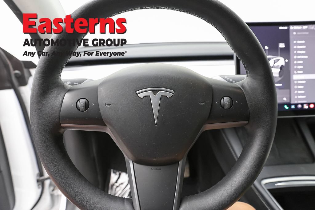 Used 2022 Tesla Model Y Long Range AWD/4WD image 10