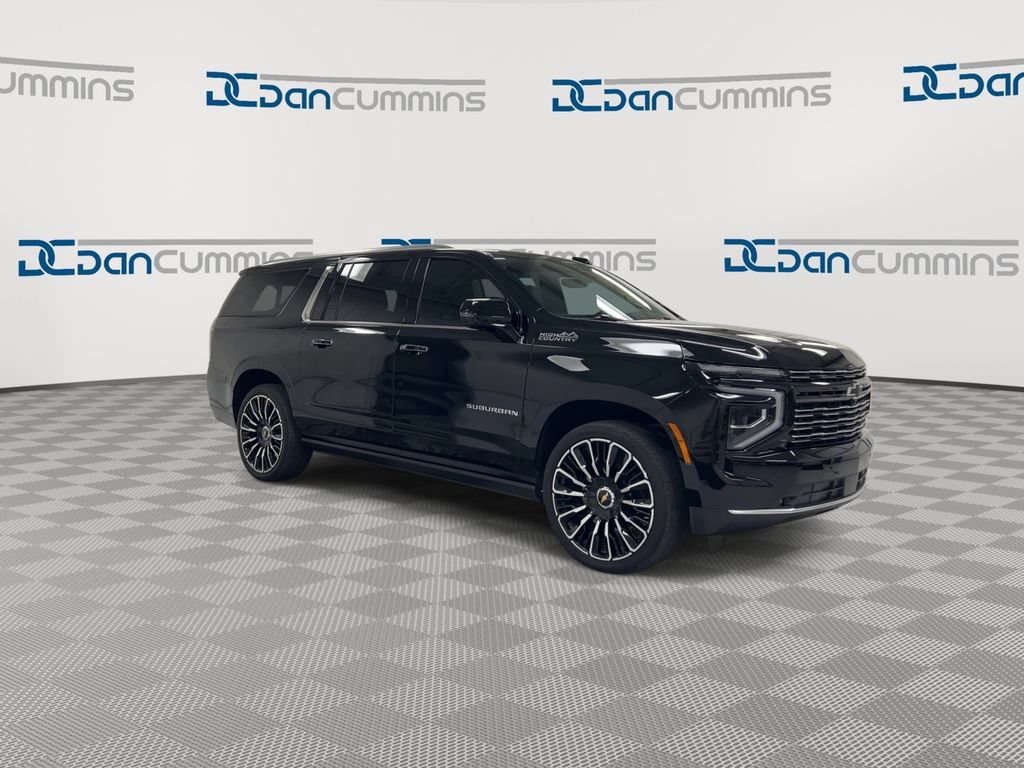 Used 2025 Chevrolet Suburban High Country AWD/4WD image 2