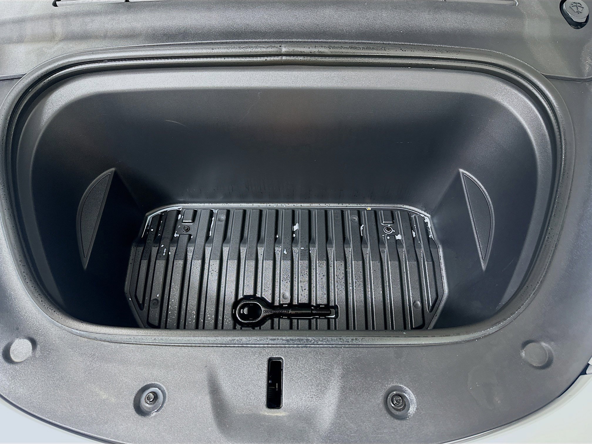 Used 2023 Tesla Model Y Long Range image 33