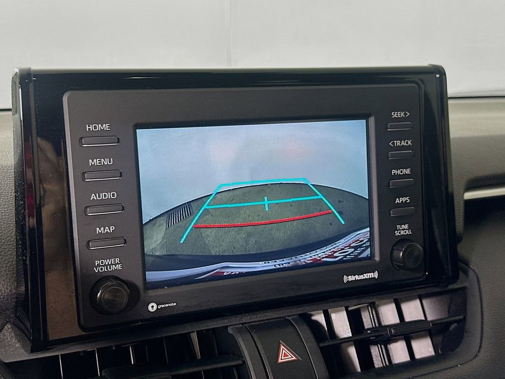 Used 2022 Toyota RAV4 SE w/ Convenience Package image 10