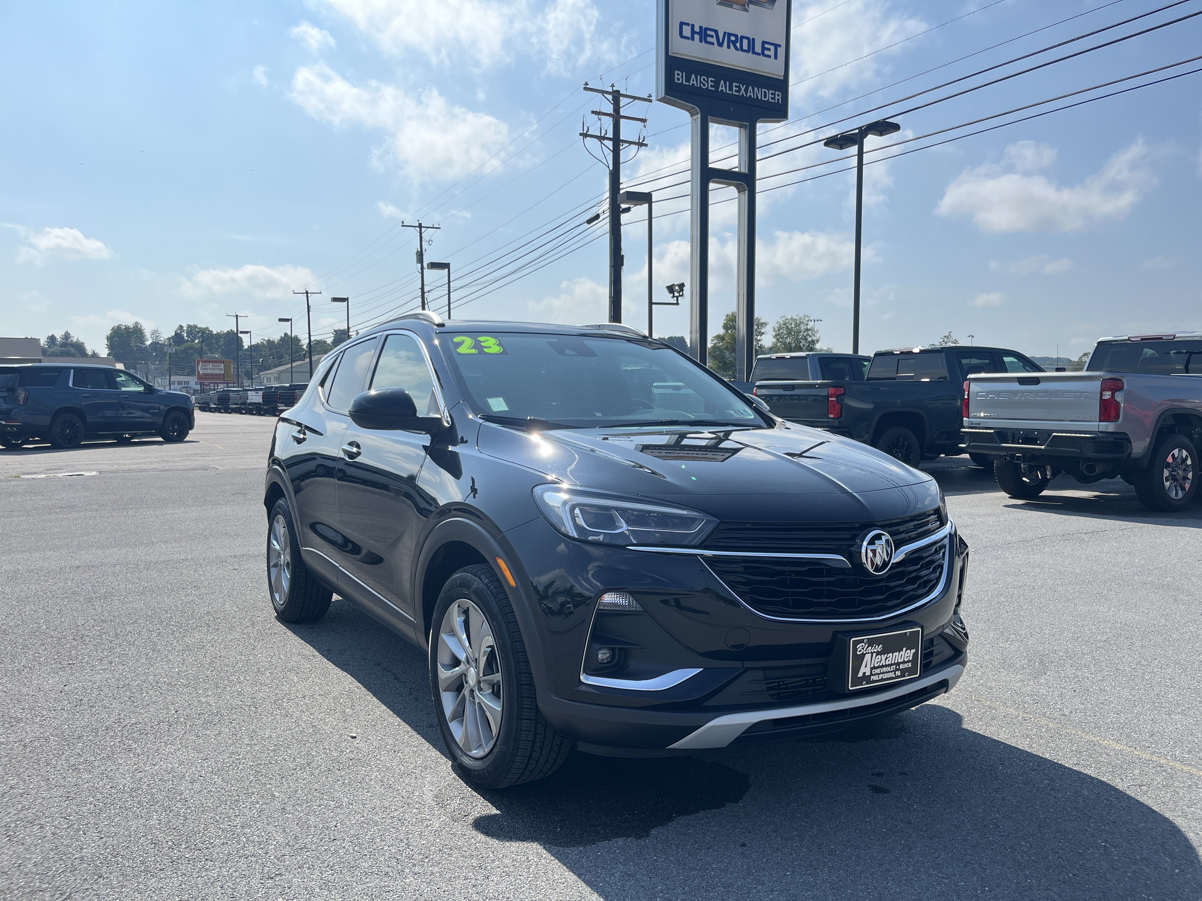 Used 2023 Buick Encore GX Essence w/ Experience Buick Package