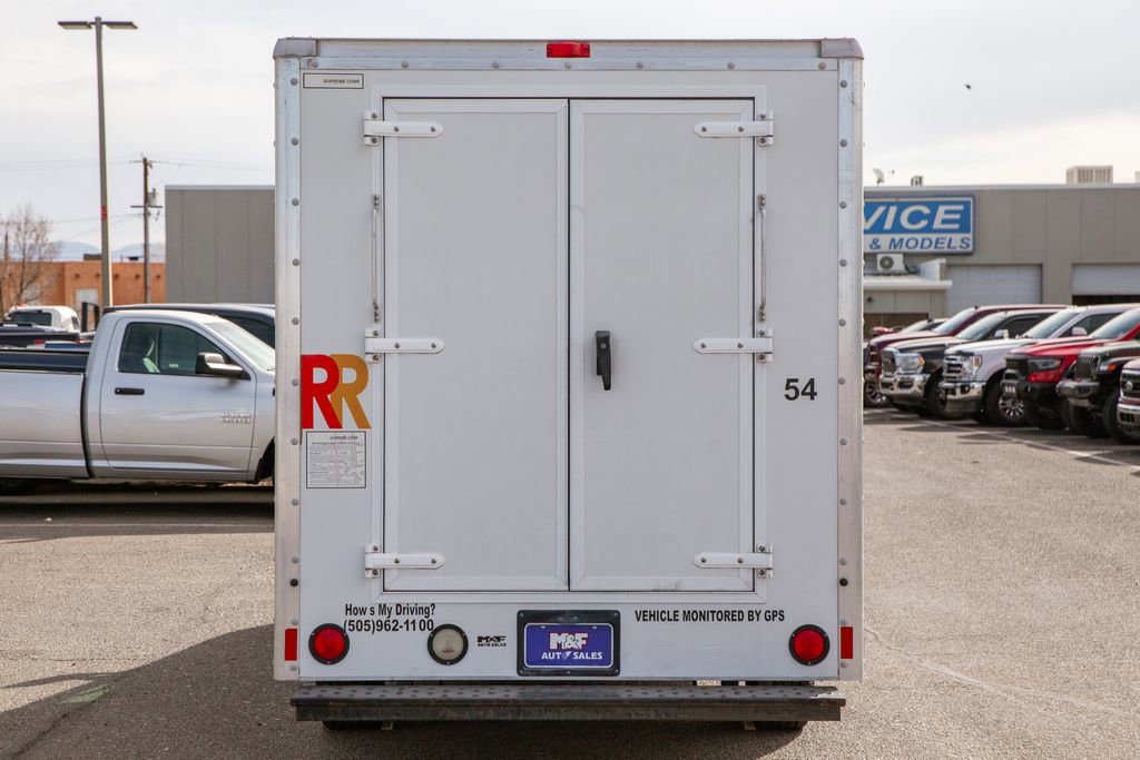 Used 2005 Ford E-350 and Econoline 350 Super Duty image 6