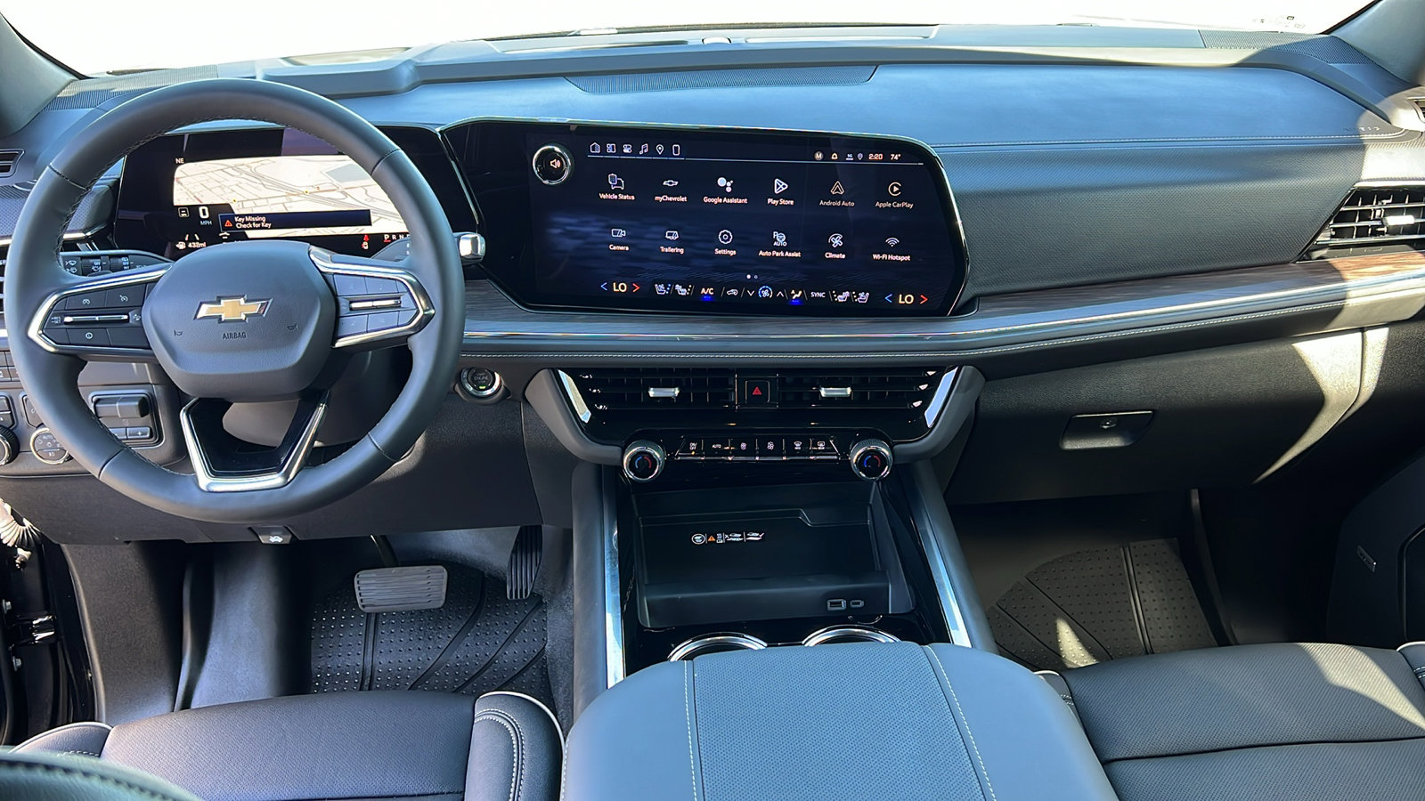 New 2026 Chevrolet Suburban Premier w/ Sun And Tow Package image 19