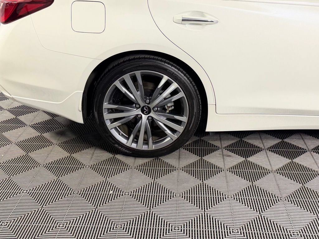 Used 2023 INFINITI Q50 Sensory AWD/4WD image 9