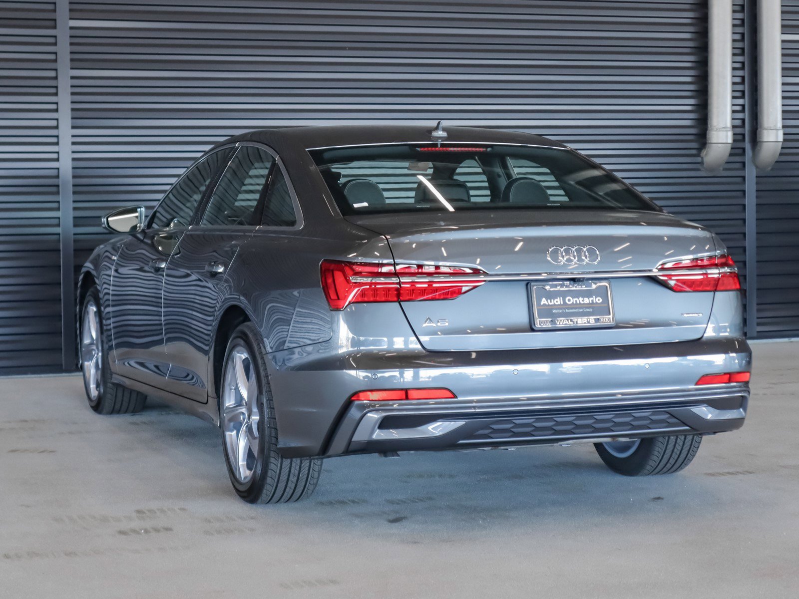 New 2025 Audi A6 3.0T Prestige image 2