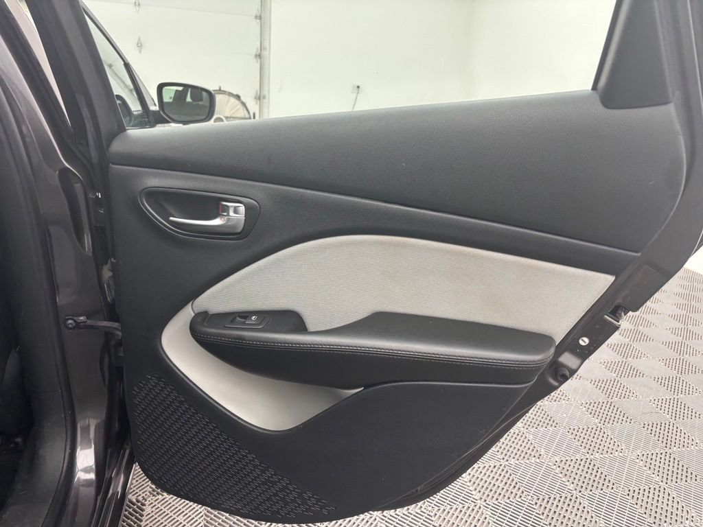 Used 2016 Dodge Dart SXT w/ Rallye Appearance Group FWD image 36