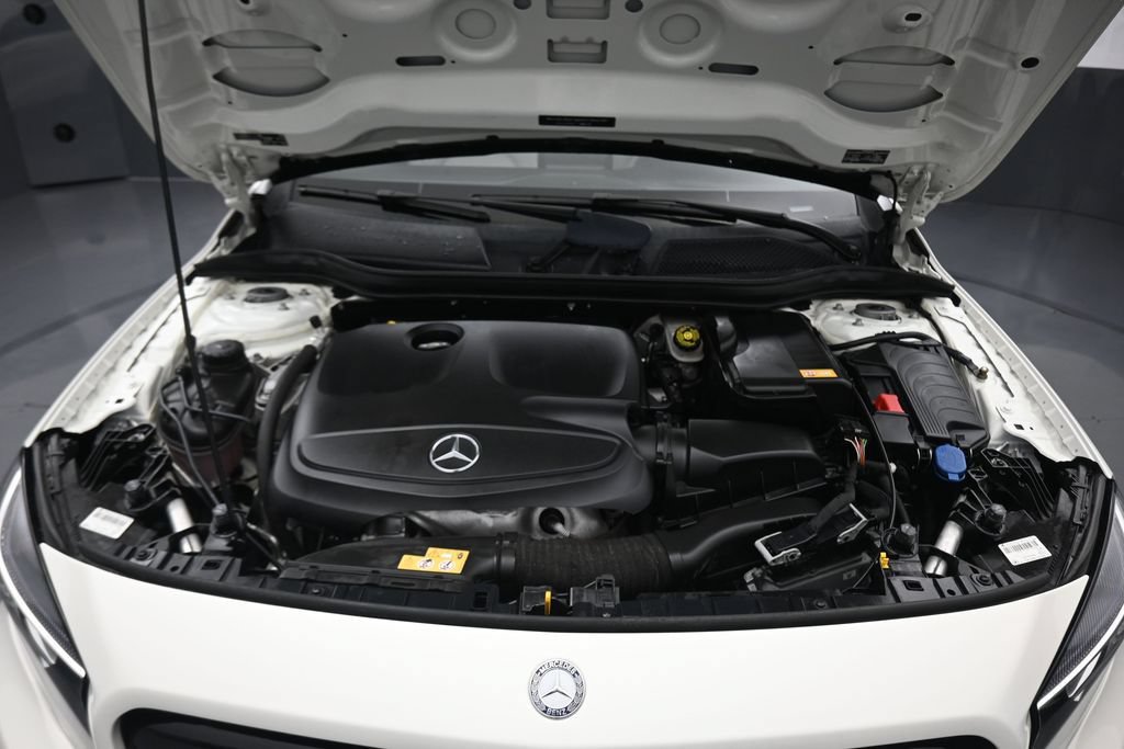 Used 2016 Mercedes-Benz GLA 250 image 47