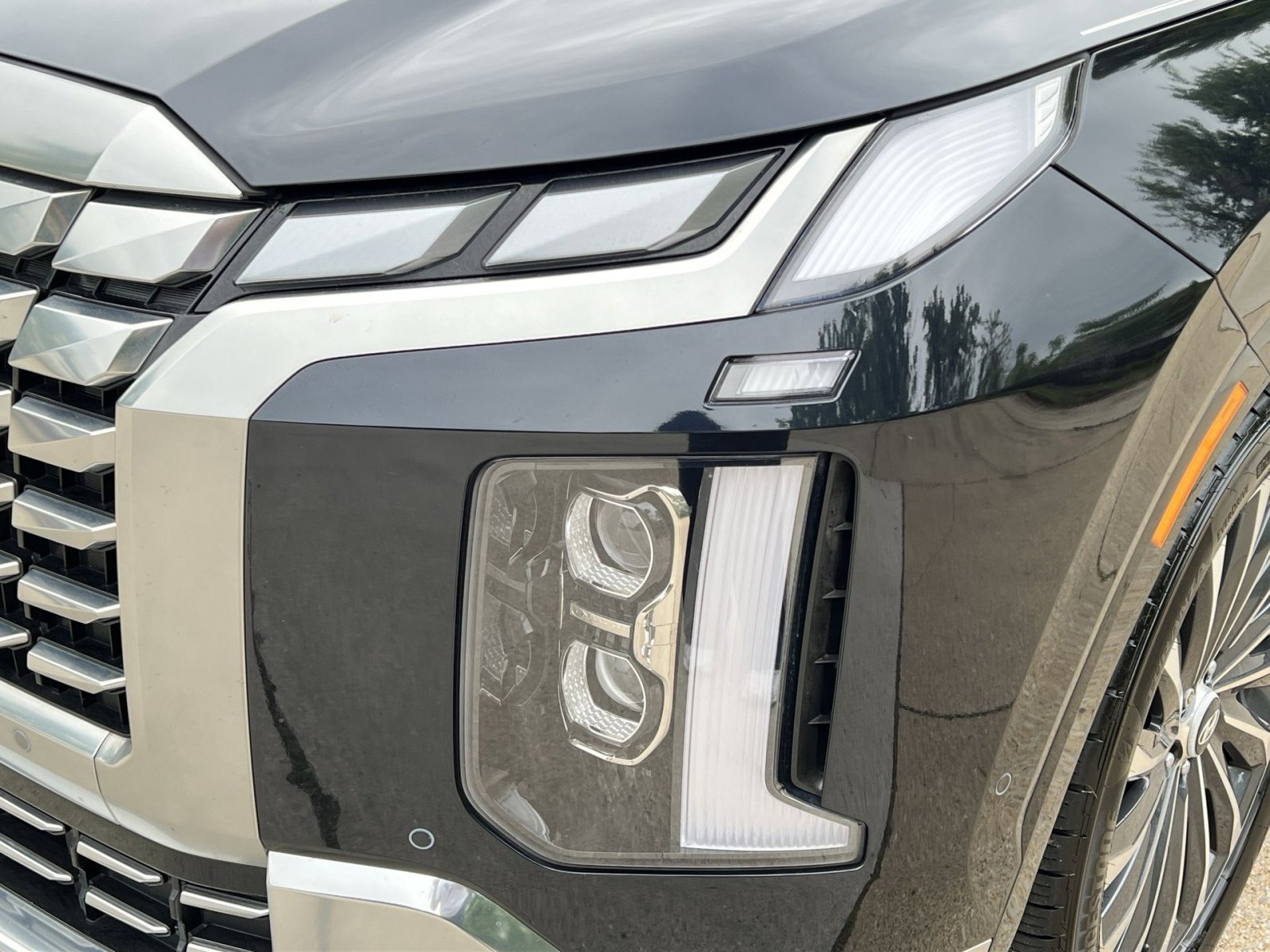 Used 2024 Hyundai Palisade Calligraphy FWD image 13