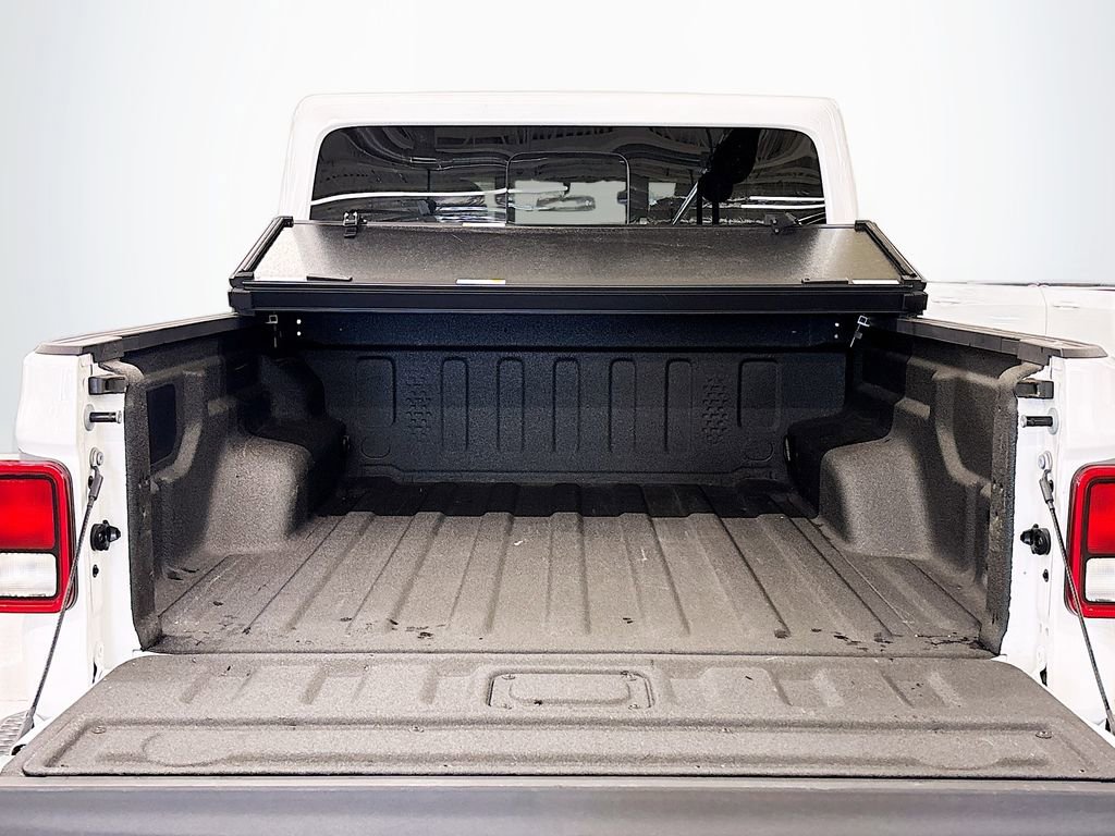 Used 2025 Jeep Gladiator Sport image 22