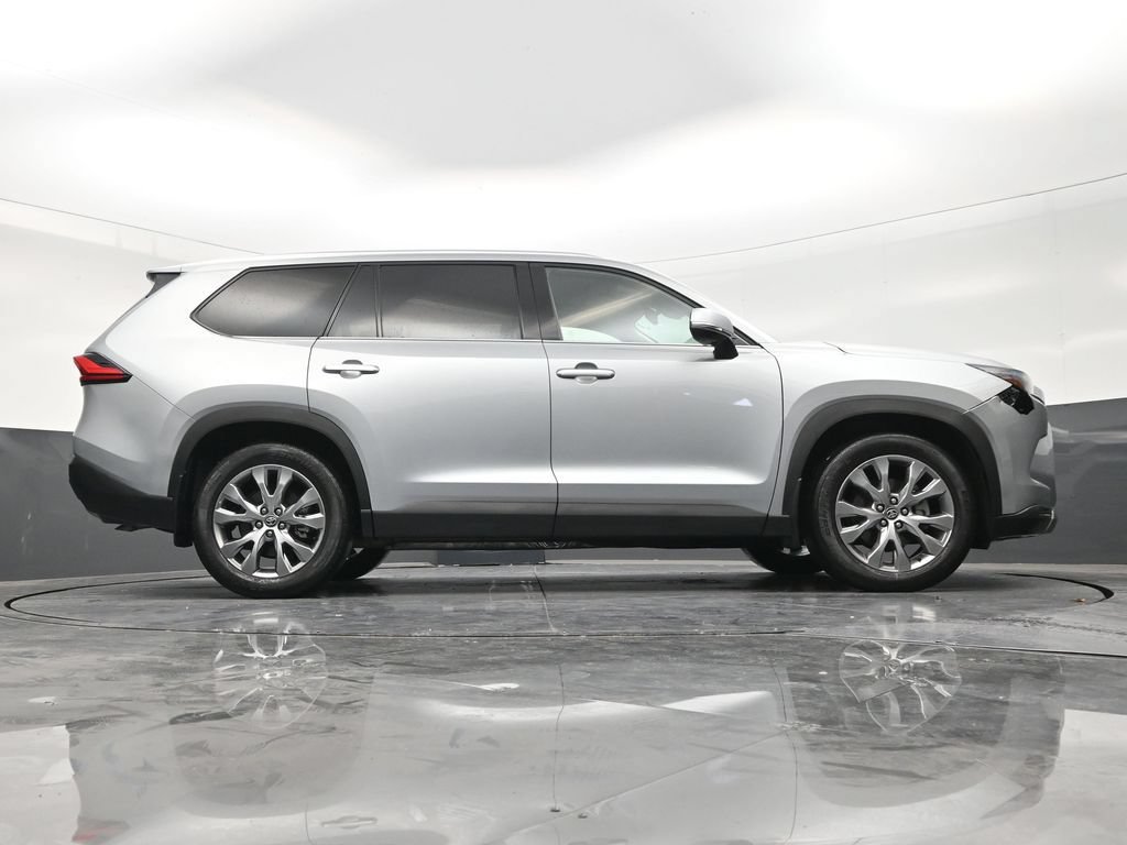 Used 2024 Toyota Grand Highlander FWD image 24