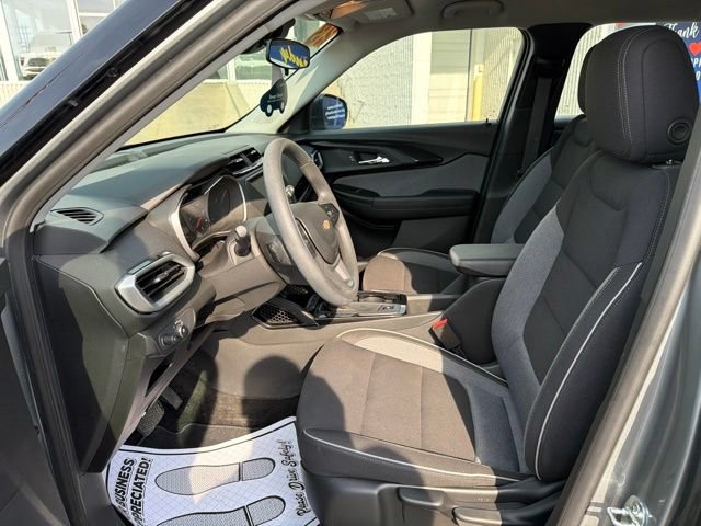 Certified 2023 Chevrolet TrailBlazer LS FWD image 12