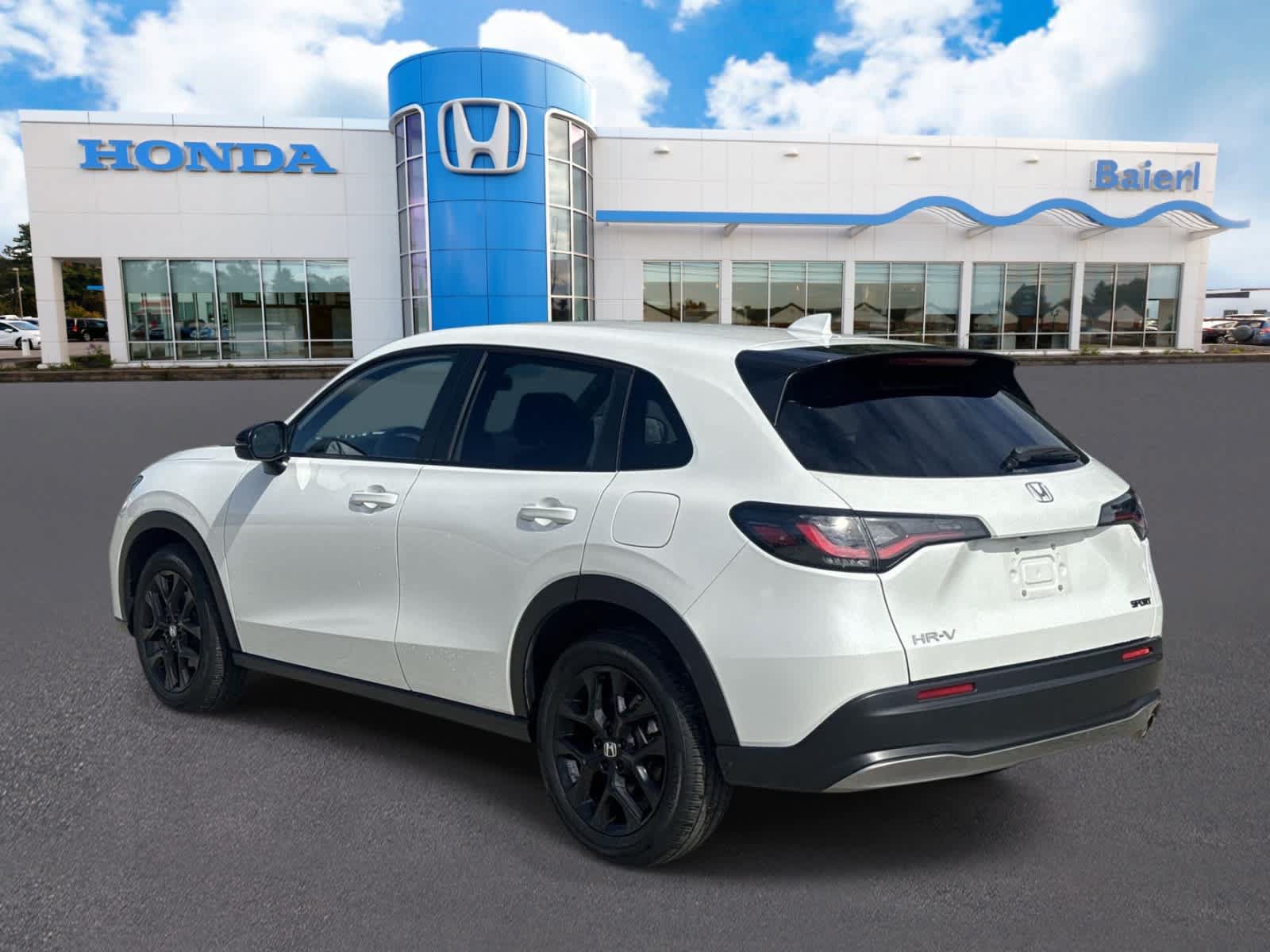 Used 2024 Honda HR-V Sport image 3