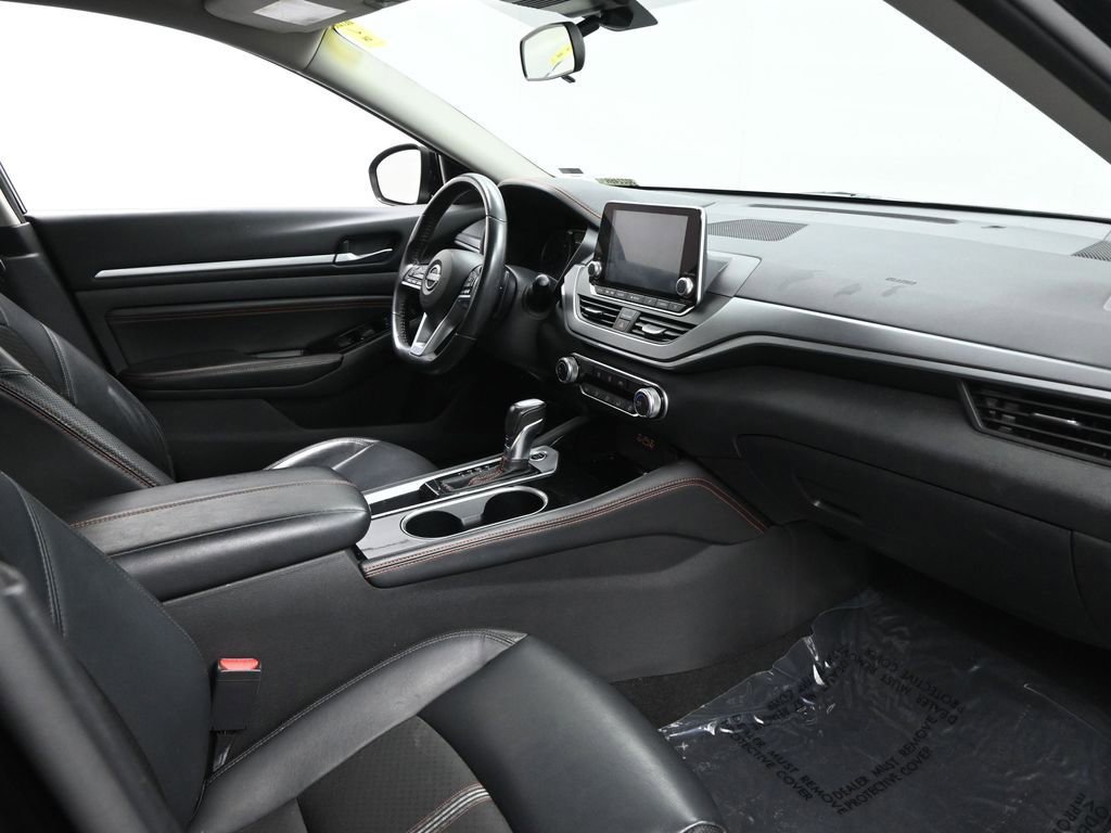 Used 2023 Nissan Altima 2.5 SR image 9