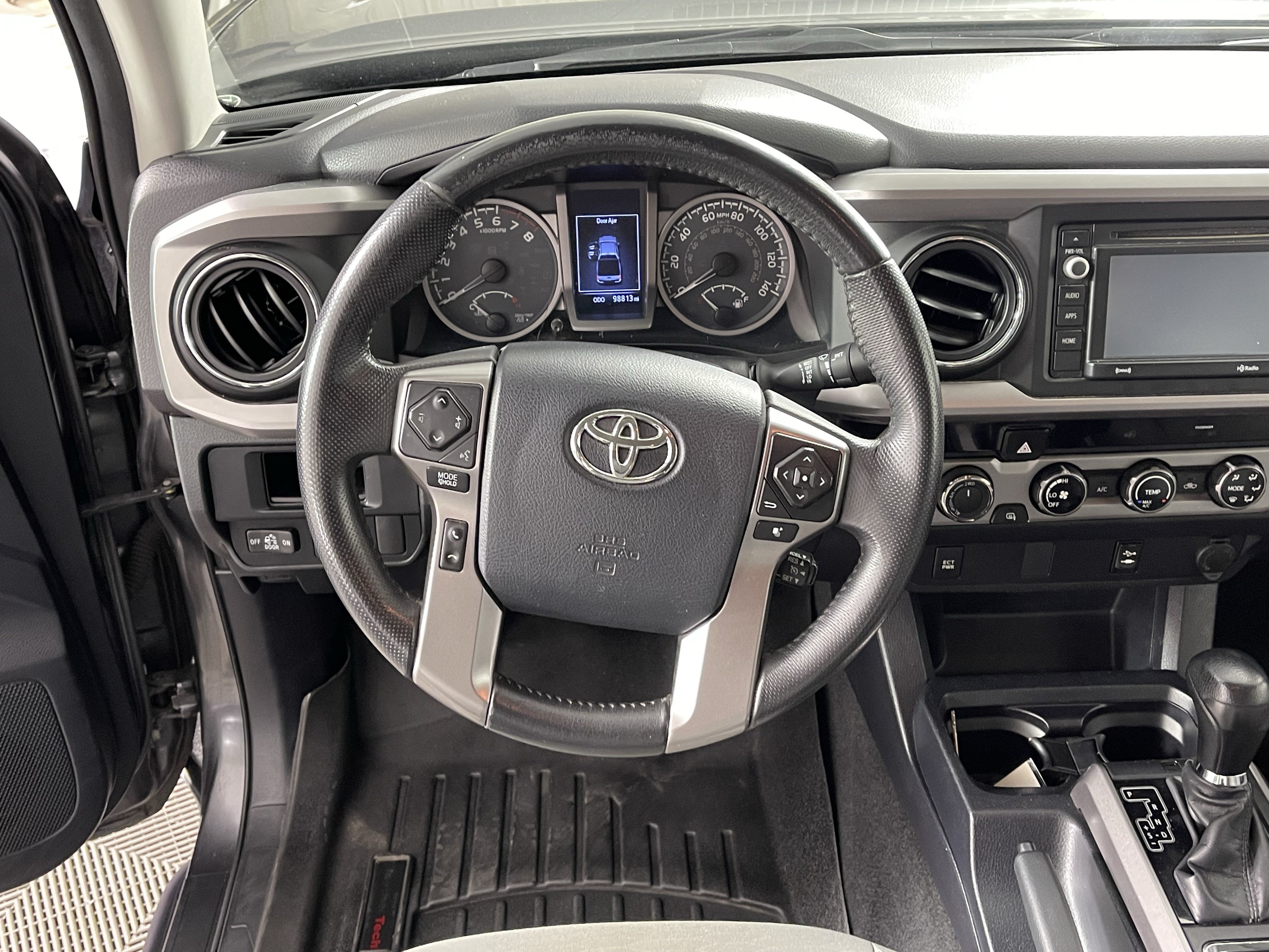 Used 2017 Toyota Tacoma SR5 w/ Tow Package AWD/4WD image 13