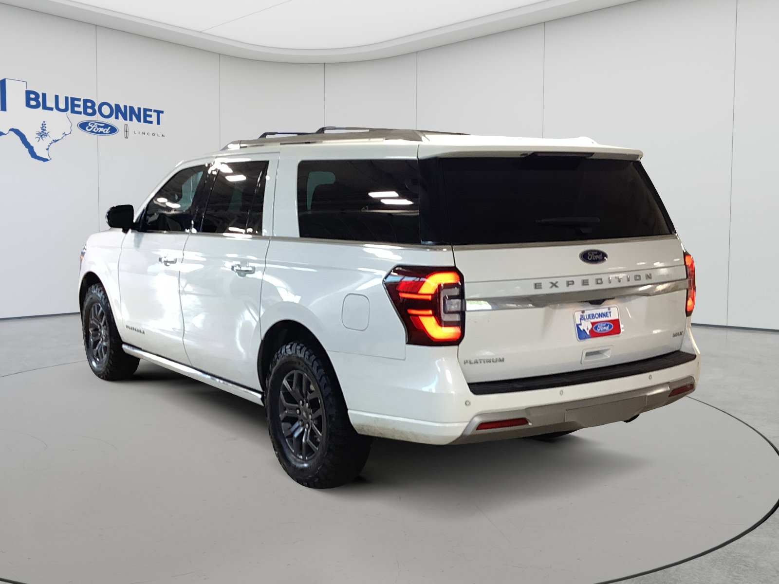 Used 2023 Ford Expedition Max Platinum AWD/4WD image 7