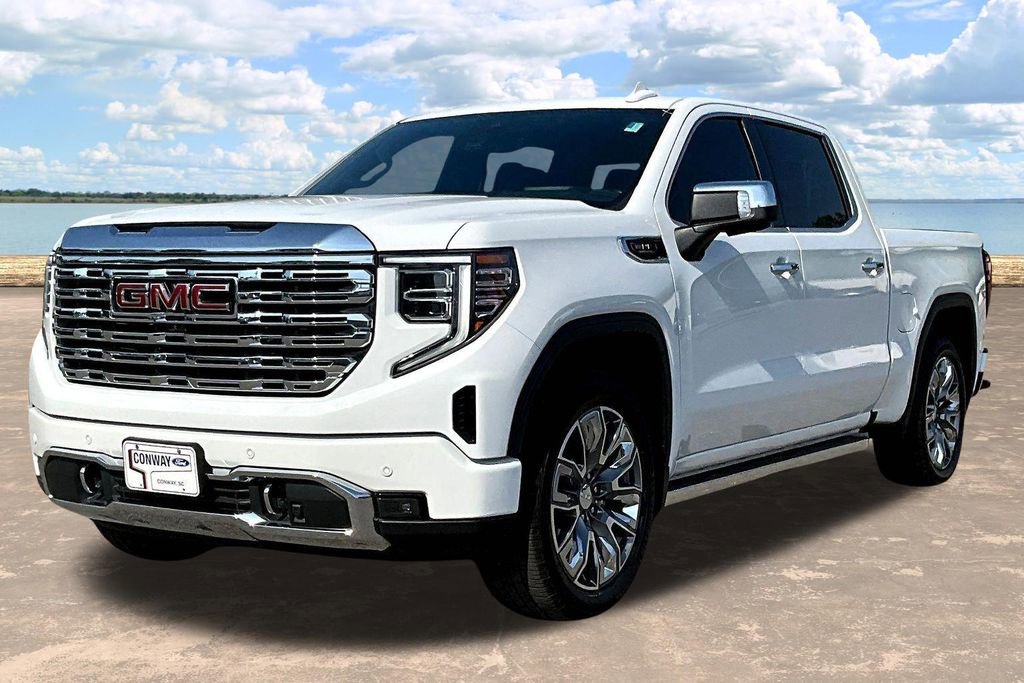Used 2023 GMC Sierra 1500 Denali w/ Denali Reserve Package AWD/4WD image 4