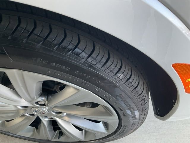 Used 2024 Buick Envista Avenir image 31