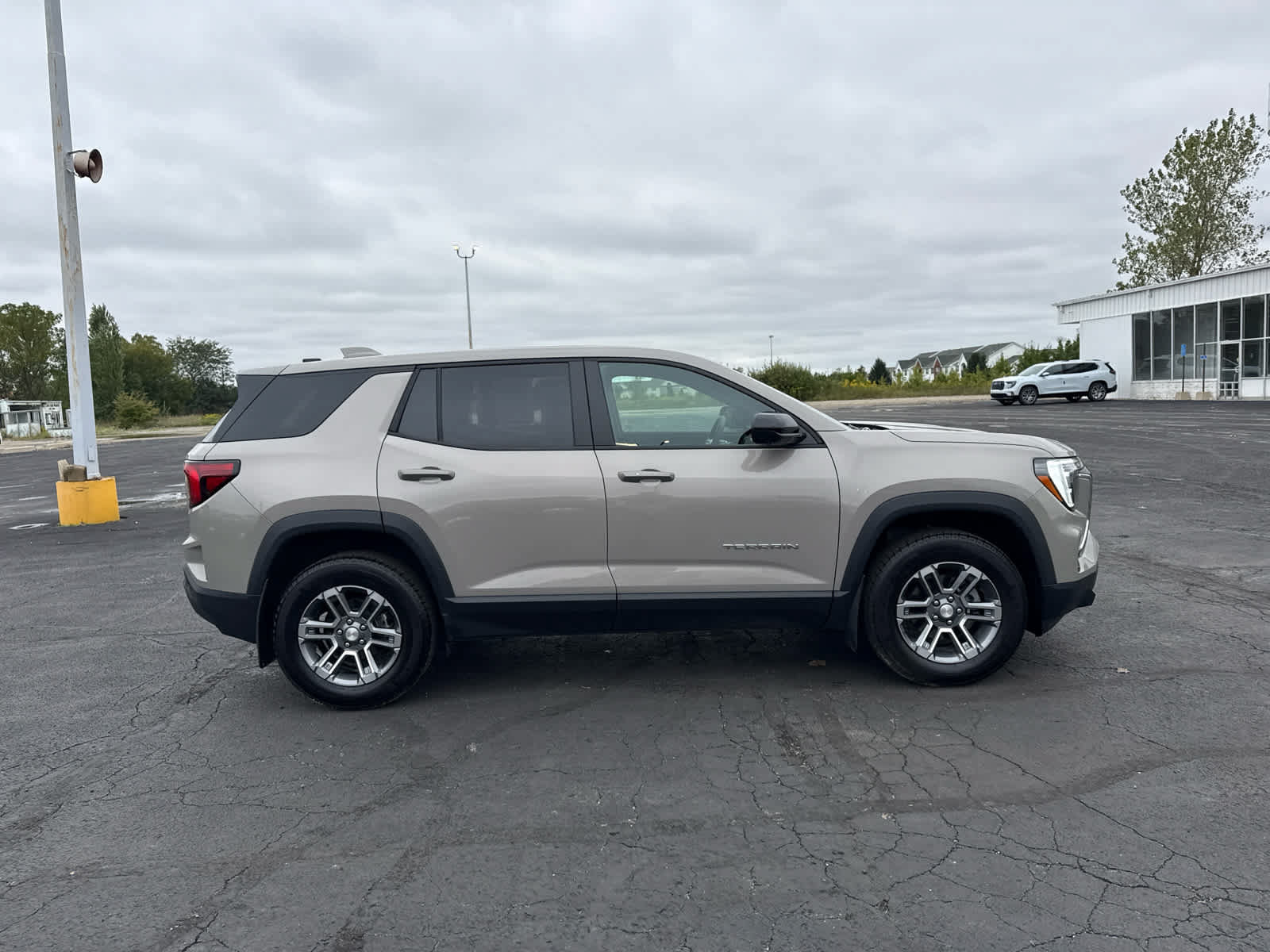 Certified 2026 GMC Terrain Elevation w/ Technology Package II AWD/4WD image 6