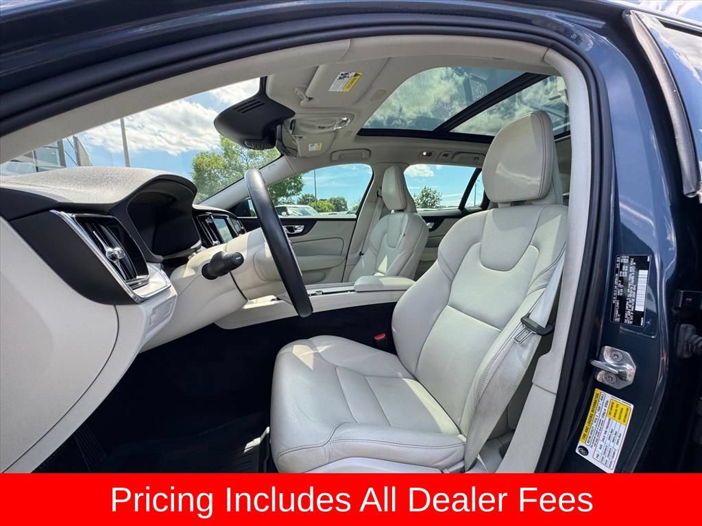 Used 2020 Volvo V60 T5 Momentum w/ Protection Package Premier FWD image 16