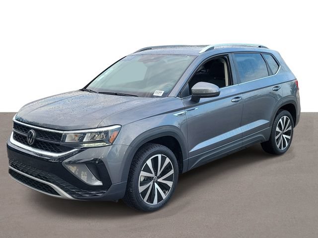 Certified 2023 Volkswagen Taos SE FWD image 2