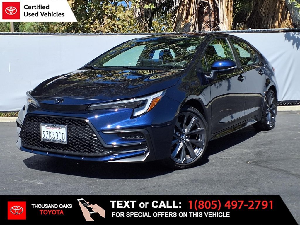 Certified 2026 Toyota Corolla SE w/ SE Package FWD image 1