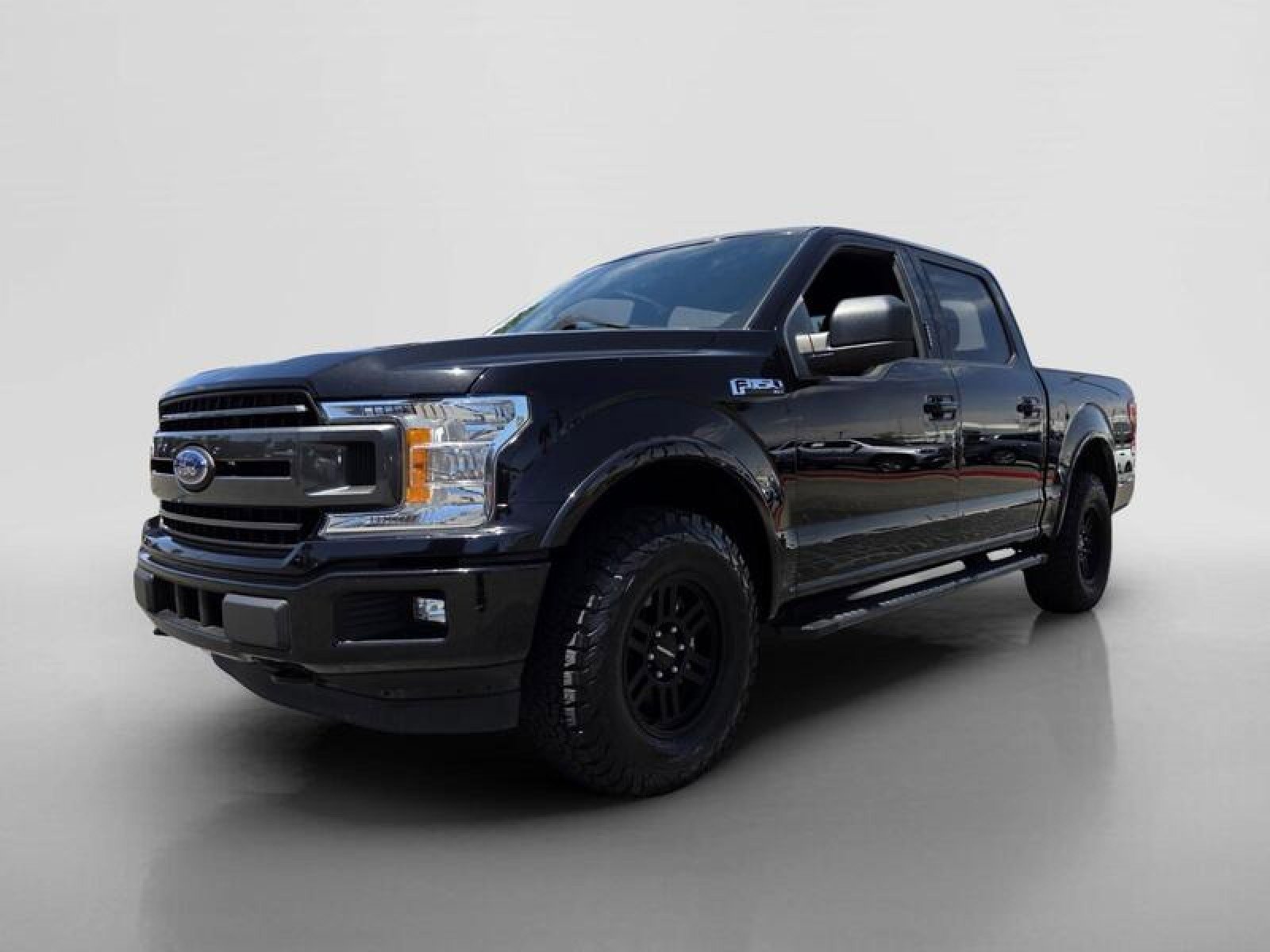 Used 2020 Ford F150 XLT w/ Equipment Group 301A Mid AWD/4WD image 8