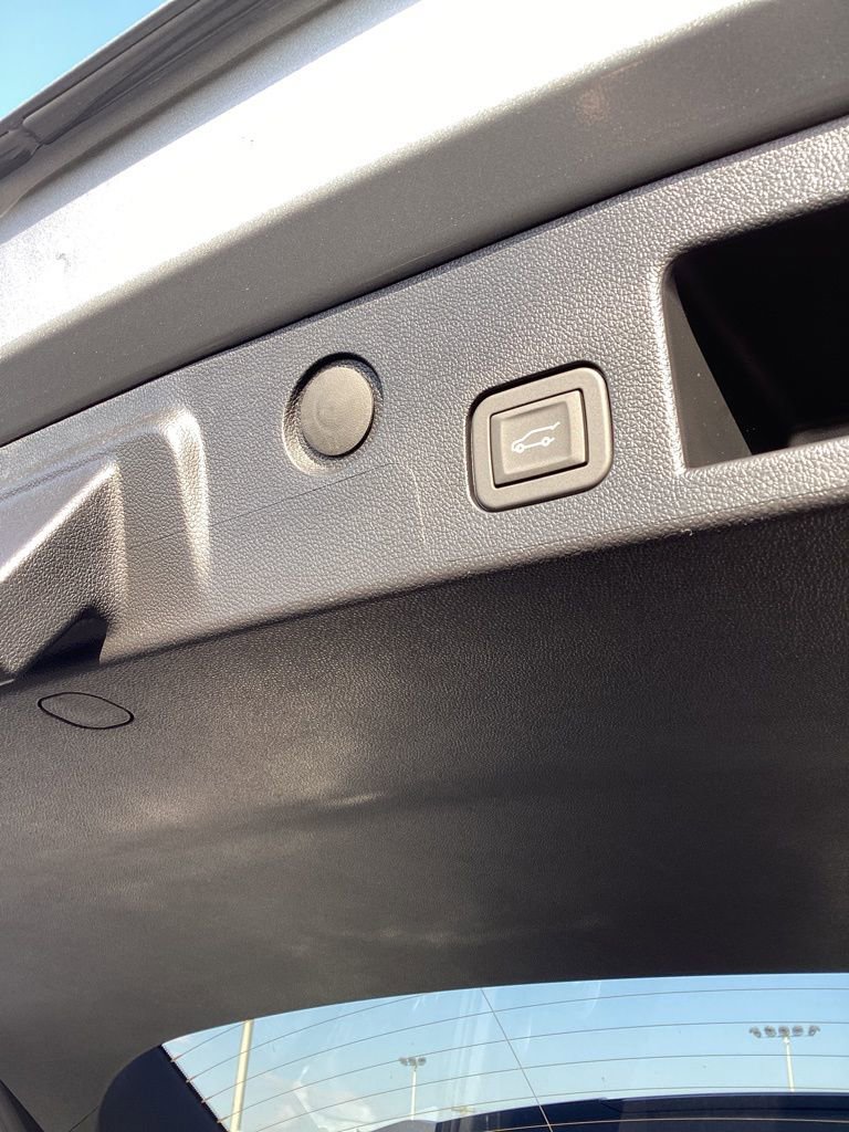 New 2026 Chevrolet Equinox LT w/ Convenience Package II image 36