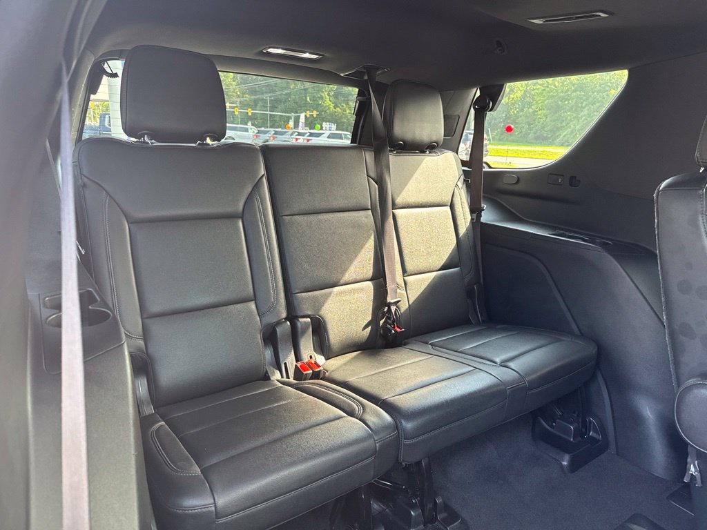 Used 2021 Chevrolet Tahoe Z71 w/ Rear Media and Nav Package AWD/4WD image 13