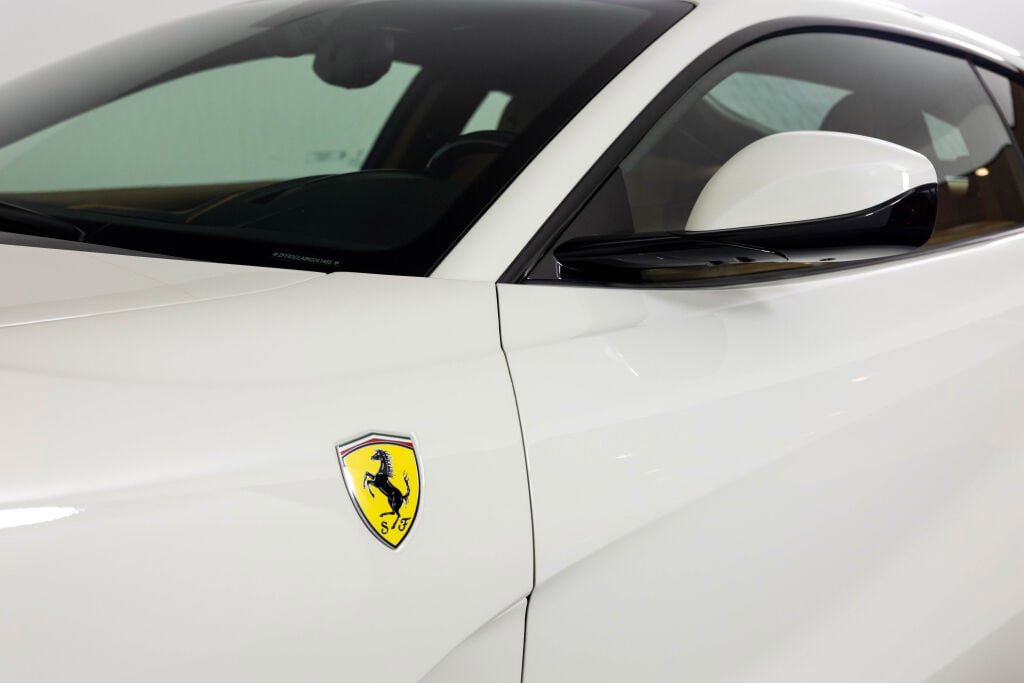 Certified 2019 Ferrari 812 Superfast RWD image 28