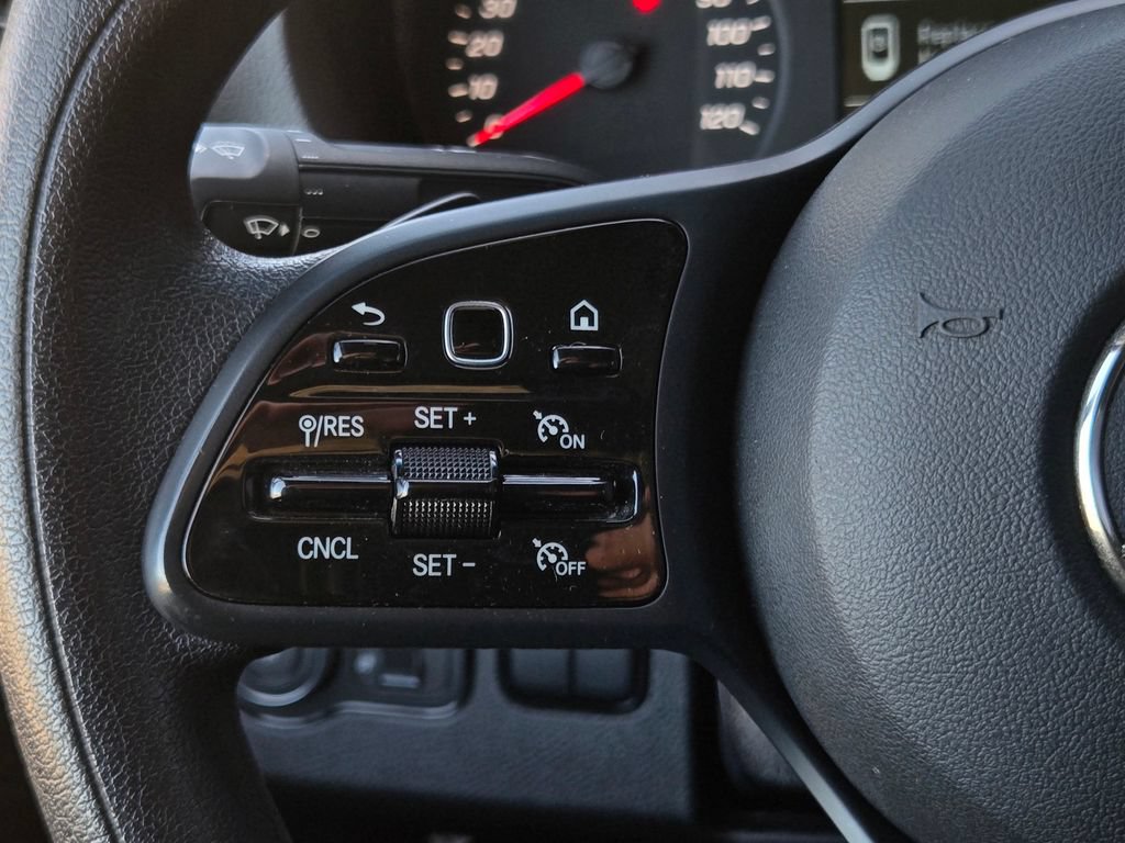 Used 2021 Mercedes-Benz Sprinter 2500 image 22