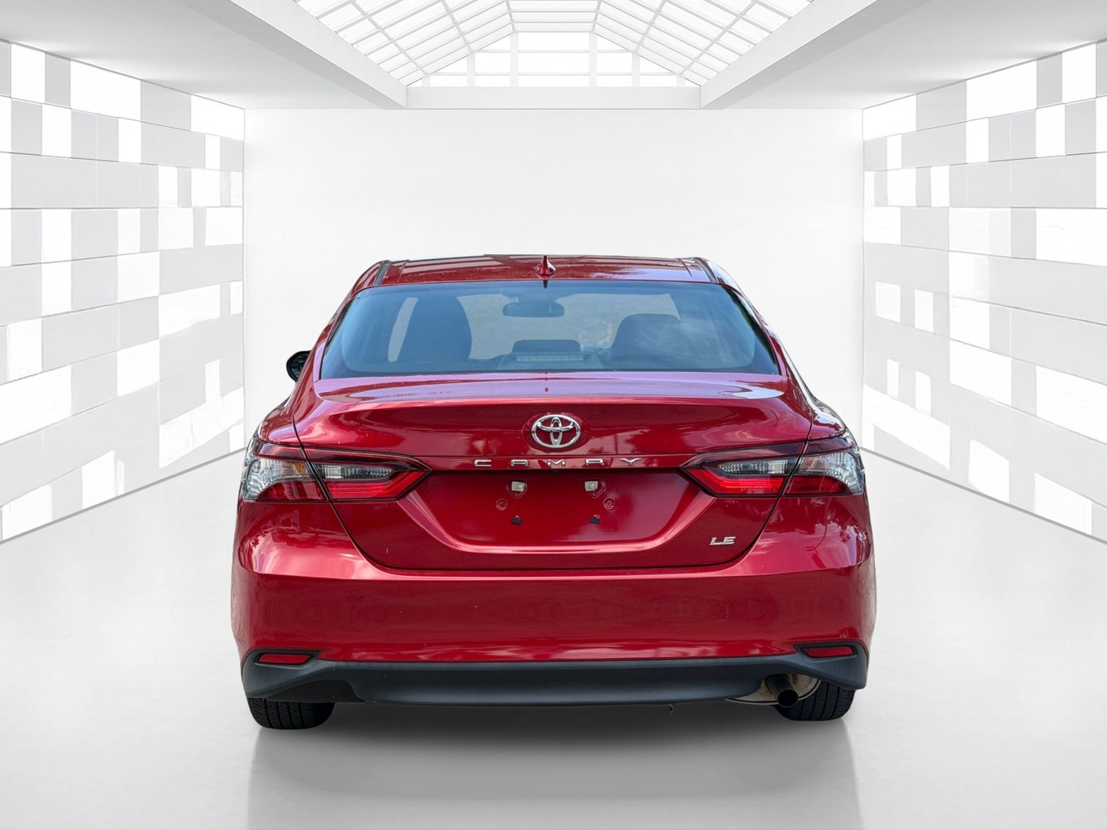 Used 2023 Toyota Camry LE FWD image 6