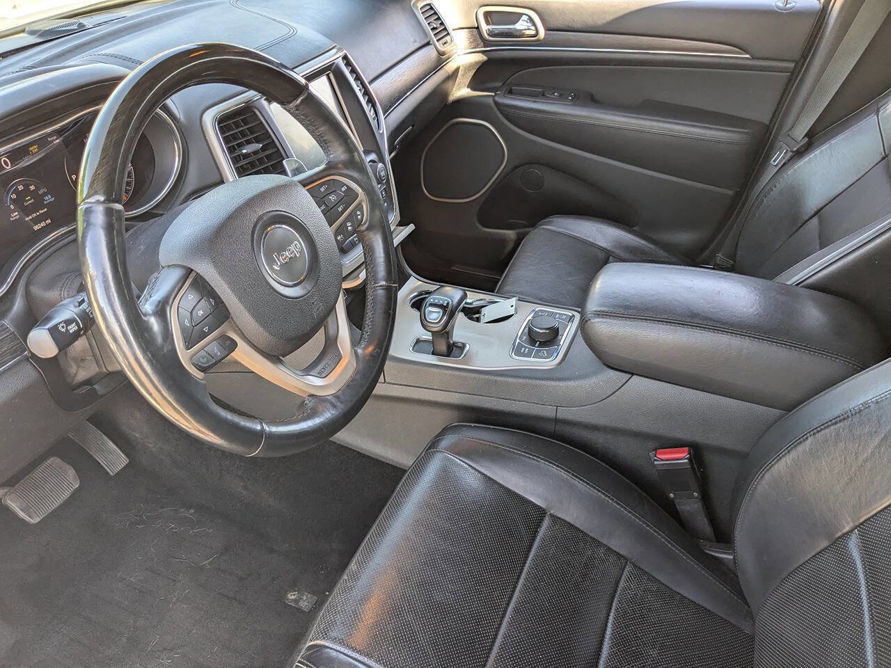 Used 2014 Jeep Grand Cherokee Summit image 19