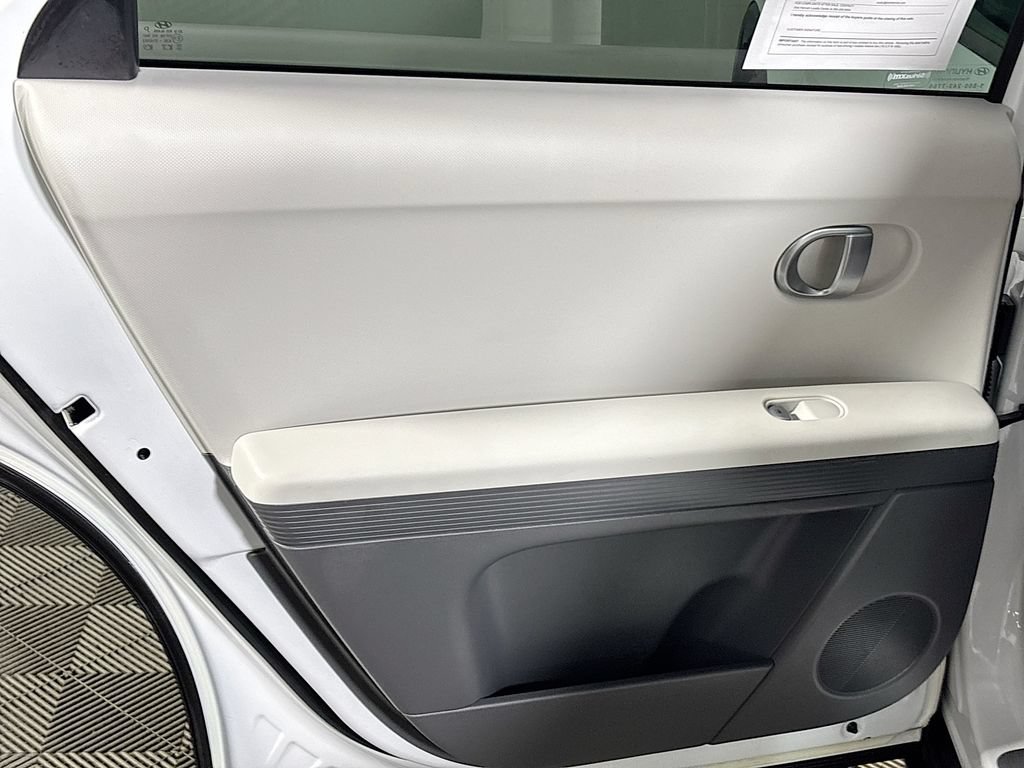 Used 2023 Hyundai Ioniq 5 SE AWD/4WD image 19