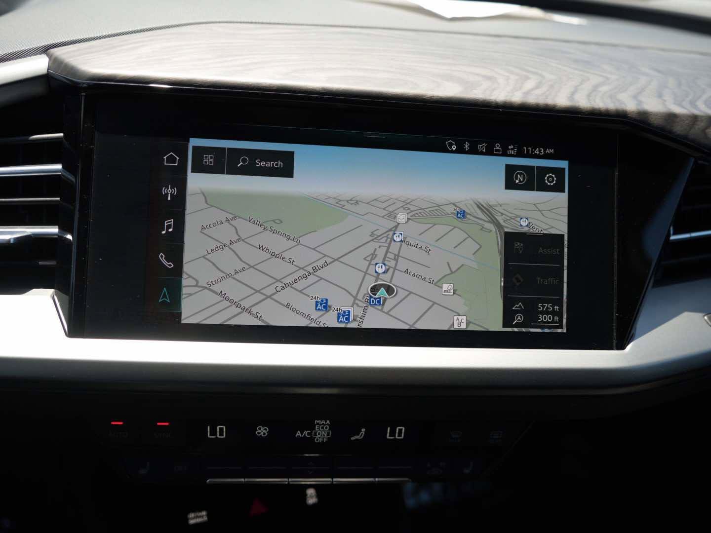Used 2022 Audi Q4 e-tron Prestige AWD/4WD image 24