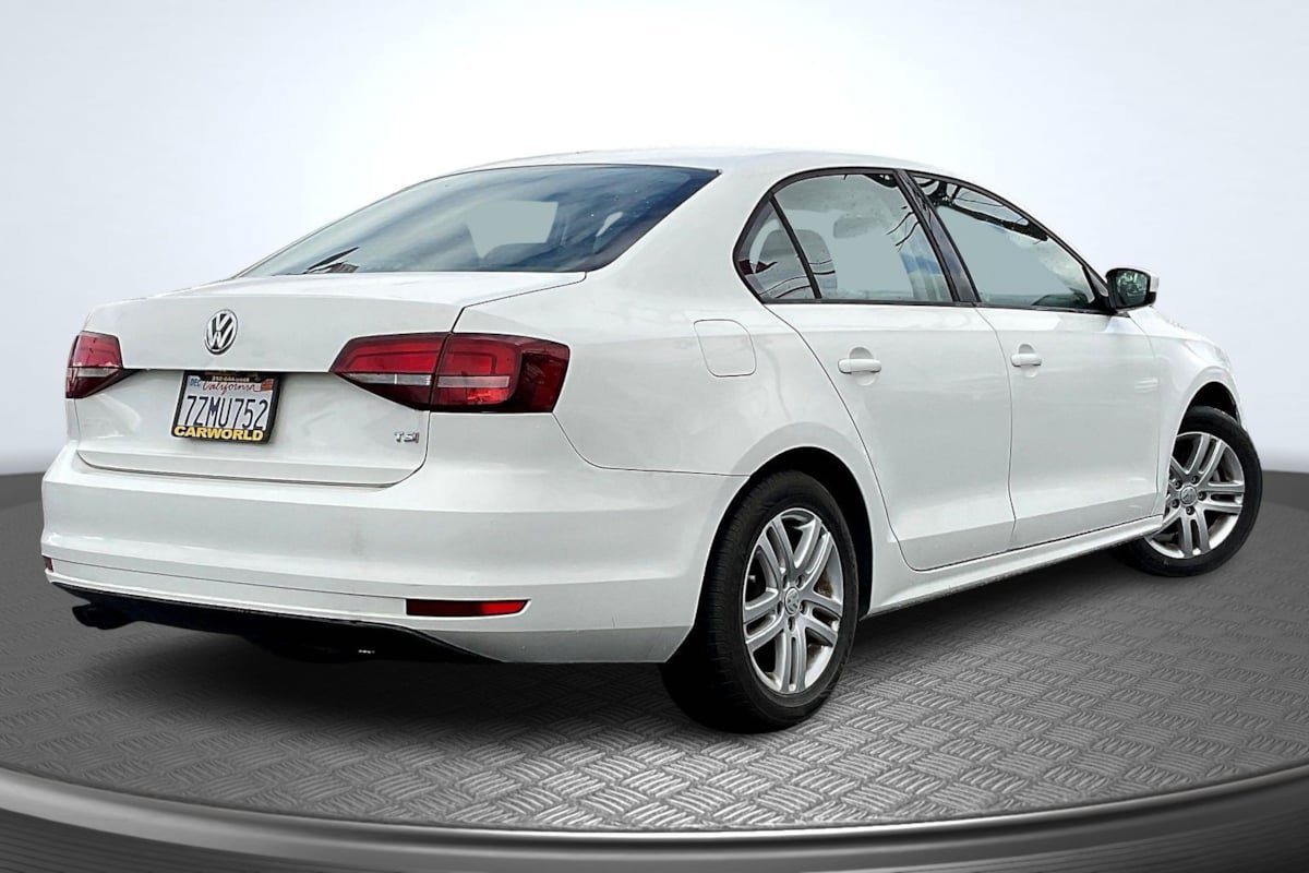 Used 2018 Volkswagen Jetta S FWD image 13