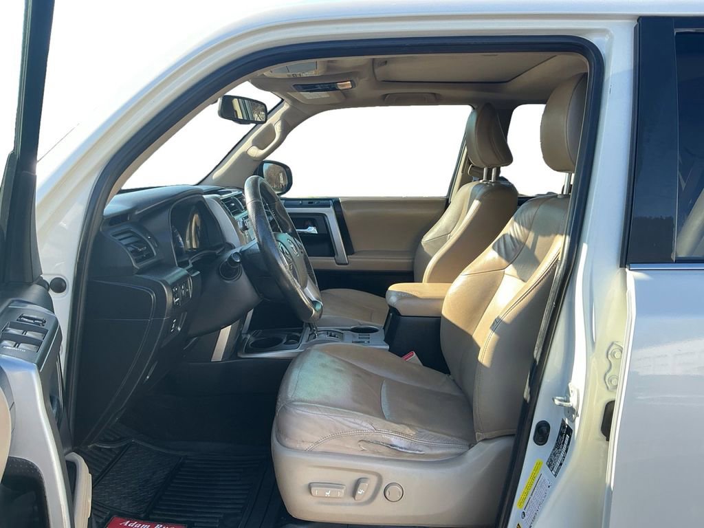 Used 2016 Toyota 4Runner Limited image 14