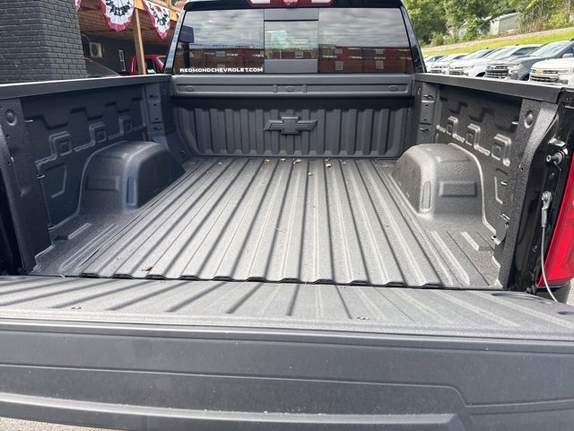 New 2026 Chevrolet Silverado 1500 High Country w/ Midnight Edition image 10