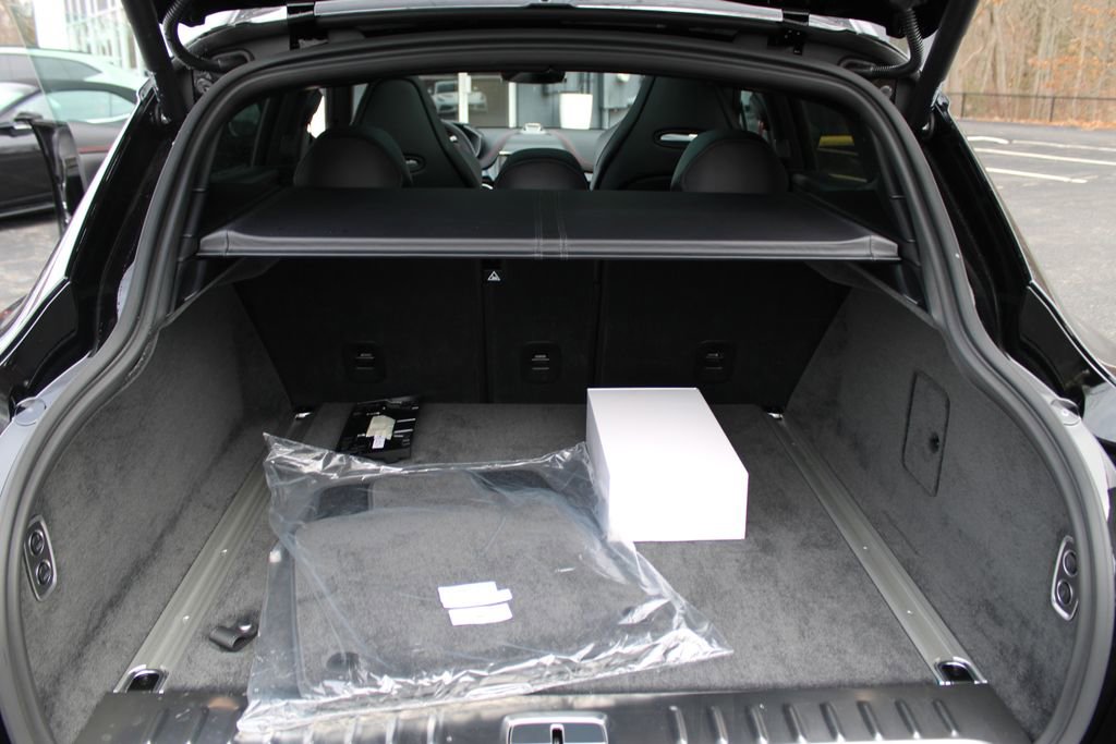 New 2026 Aston Martin DBX S image 20