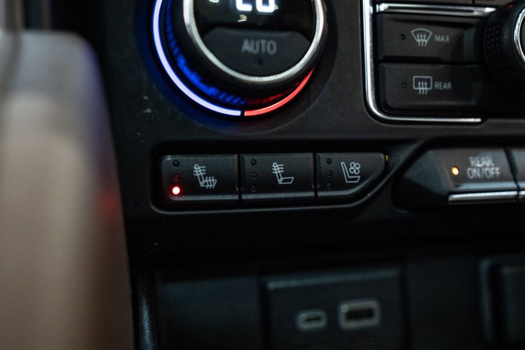 Used 2024 Chevrolet Tahoe High Country w/ Advanced Technology Package image 30