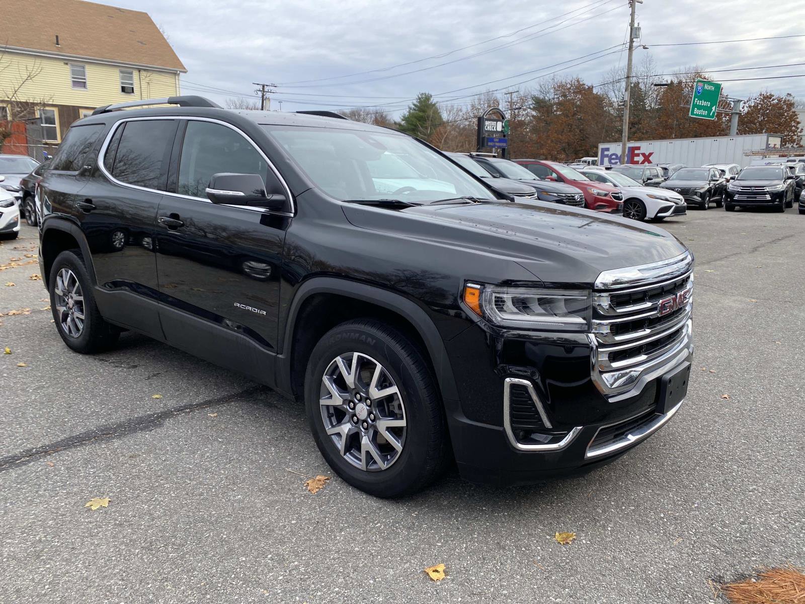 Used 2023 GMC Acadia SLT image 8