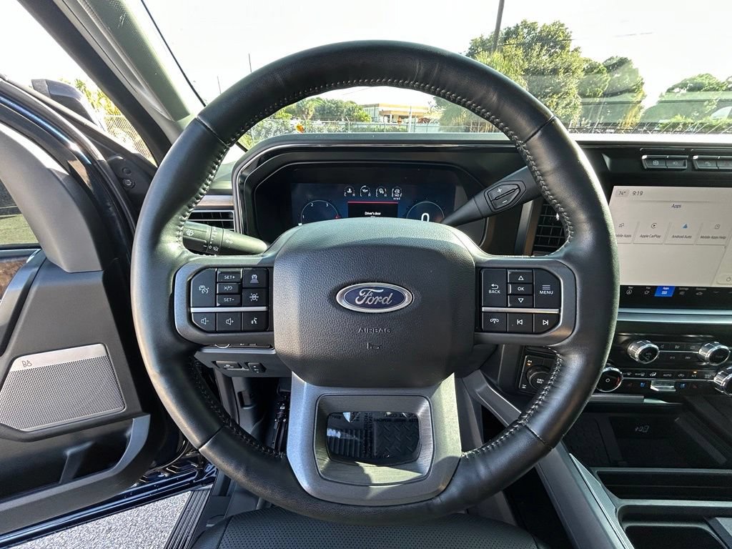 Used 2024 Ford F250 Lariat w/ Lariat Ultimate Package AWD/4WD image 18