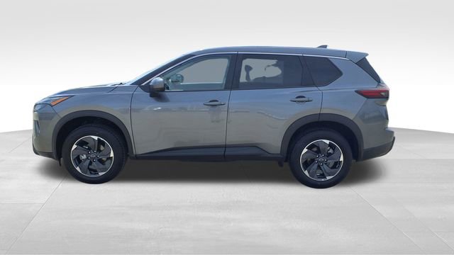 Used 2025 Nissan Rogue SV image 5