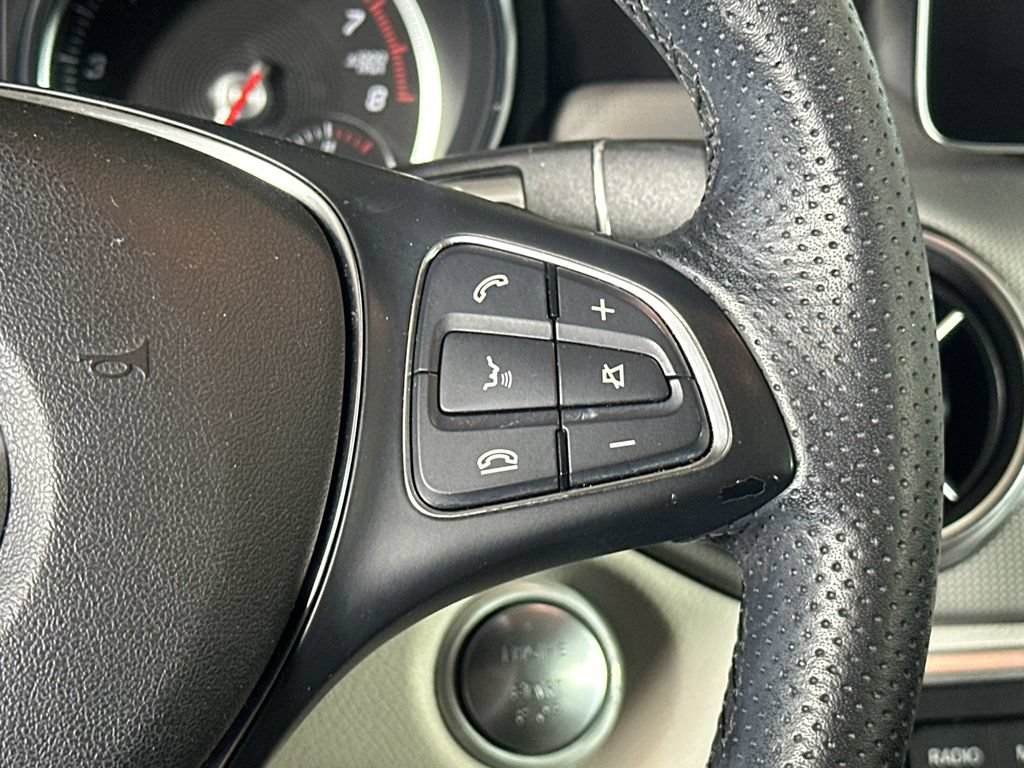 Certified 2020 Mercedes-Benz GLA 250 4MATIC image 26