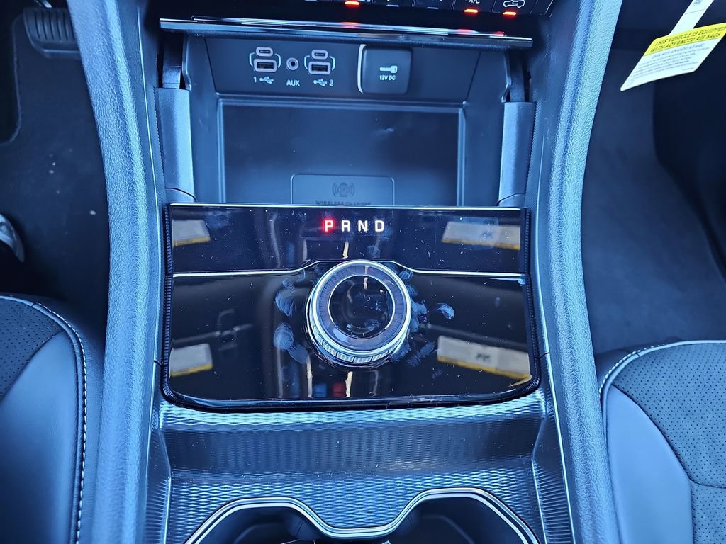 New 2025 Jeep Grand Cherokee Altitude image 27