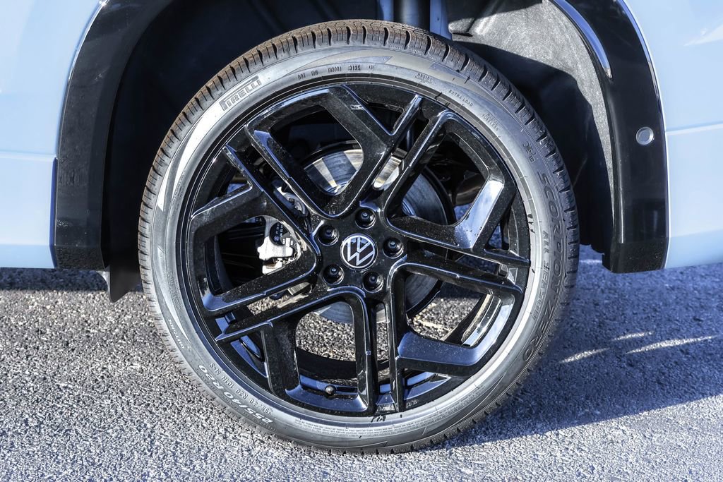 New 2026 Volkswagen Tiguan SE R-Line image 21