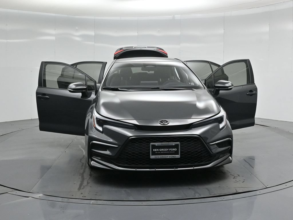 Used 2026 Toyota Corolla SE FWD image 28