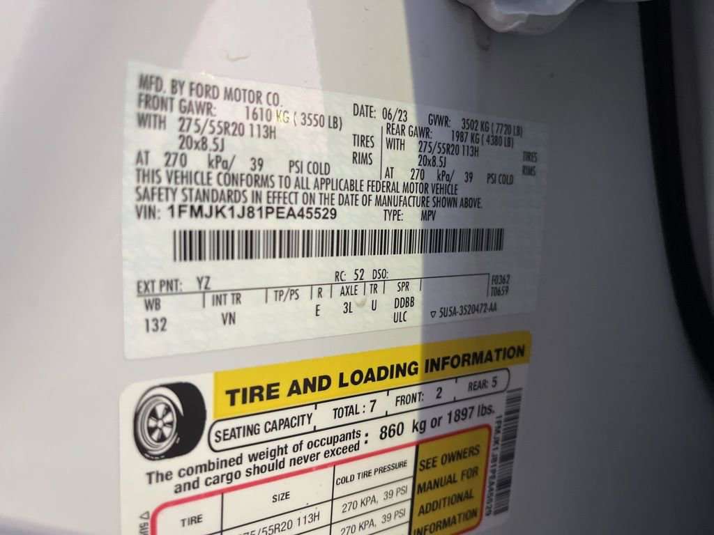 Used 2023 Ford Expedition Max XLT image 11